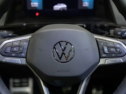 New 2026 Volkswagen Atlas Cross Sport SEL R-Line AWD/4WD image 16