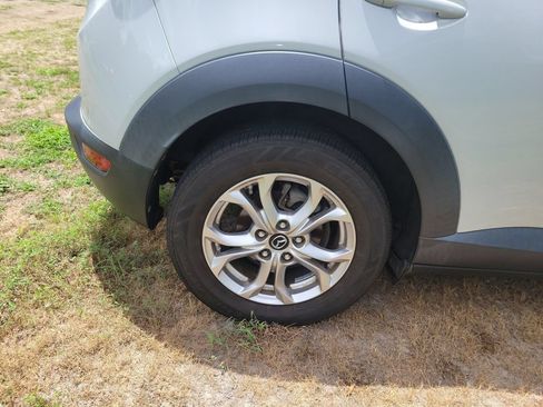 Used 2019 MAZDA CX-3 Sport w/ Sport I-ACTIVSENSE Package FWD image 8