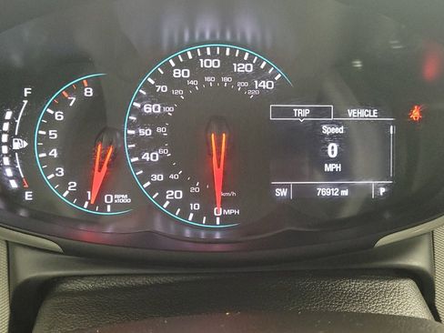 Used 2018 Chevrolet Sonic Premier image 23