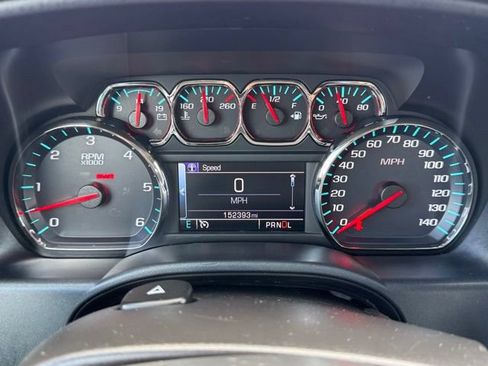 Used 2018 Chevrolet Silverado 1500 LT AWD/4WD image 22
