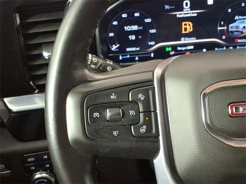 Used 2022 GMC Sierra 1500 Elevation image 17