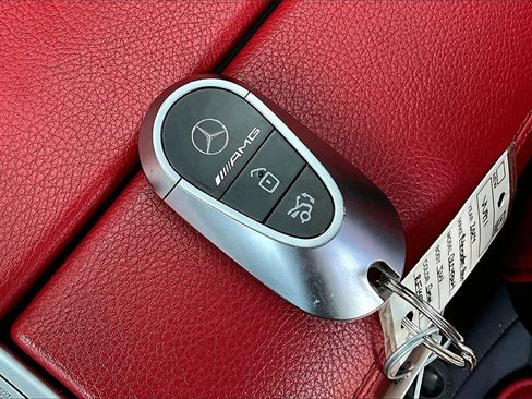 Used 2024 Mercedes-Benz GLC 43 AMG 4MATIC w/ Driver Assistance Package image 34