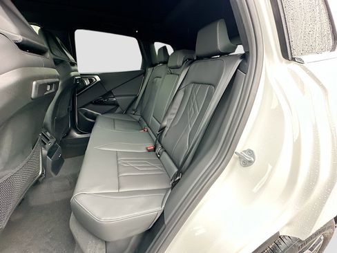 New 2026 BMW X3 xDrive30 w/ Premium Package image 19