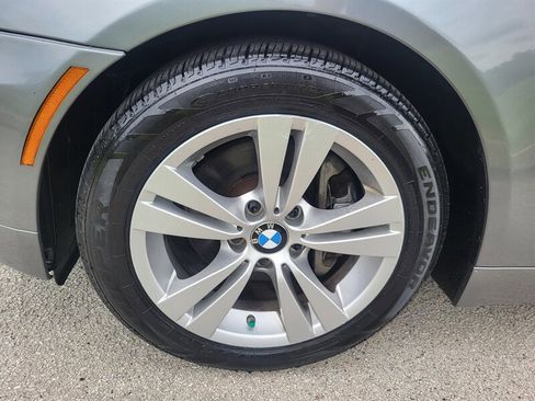 Used 2010 BMW 528i xDrive Sedan AWD/4WD image 27