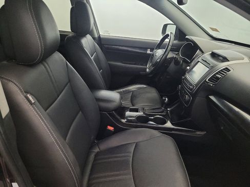 Used 2014 Kia Sorento EX w/ EX V6 Touring Package AWD/4WD image 21
