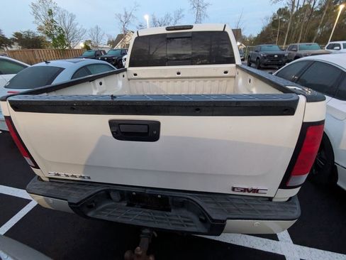 Used 2013 GMC Sierra 1500 Denali image 5