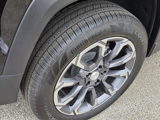 New 2027 GMC Terrain Elevation w/ Elevation Premium Package FWD image 8