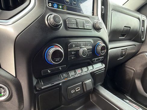 Used 2021 Chevrolet Silverado 1500 LT Trail Boss image 14