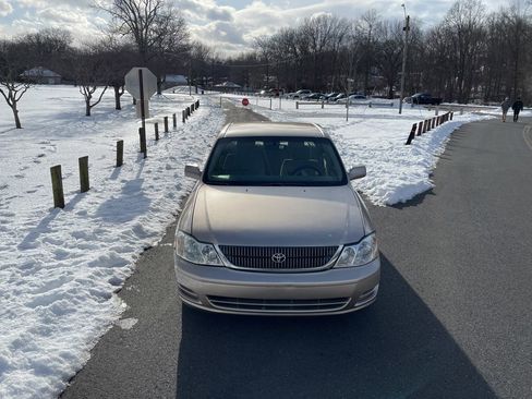 Used 2002 Toyota Avalon XL image 8