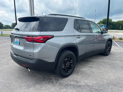 Used 2023 Chevrolet Traverse LT w/ Midnight/Sport Edition AWD/4WD image 3