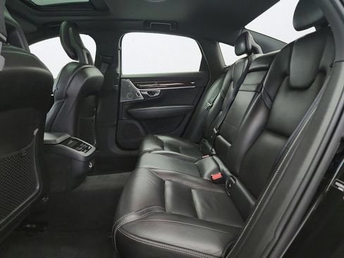 Used 2017 Volvo S90 T6 Momentum w/ Vision Package AWD/4WD image 24