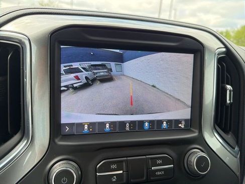 Used 2019 Chevrolet Silverado 1500 LTZ w/ LTZ Premium Package AWD/4WD image 34