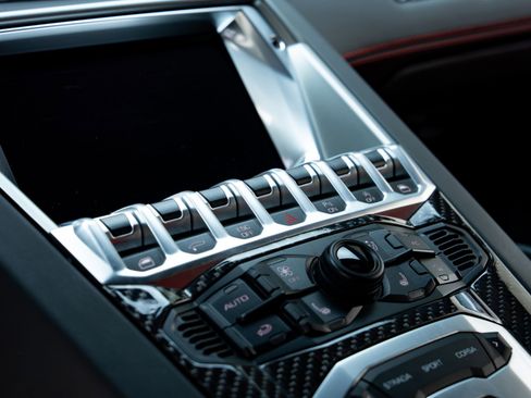 Used 2015 Lamborghini Aventador LP 700-4 AWD/4WD image 41