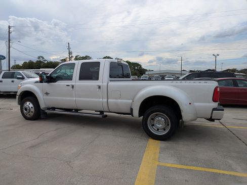 Used 2016 Ford F450 Platinum image 6
