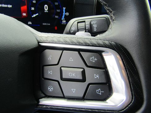 Used 2024 Ford Mustang GT RWD image 38