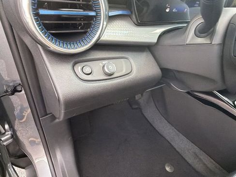 New 2026 Chevrolet Trax LT w/ Midnight Edition image 18