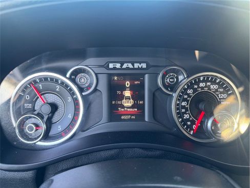 Used 2021 RAM 5500 Tradesman w/ Chrome Appearance Group image 14