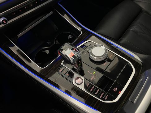 Used 2023 BMW X5 sDrive40i w/ Executive Package image 18