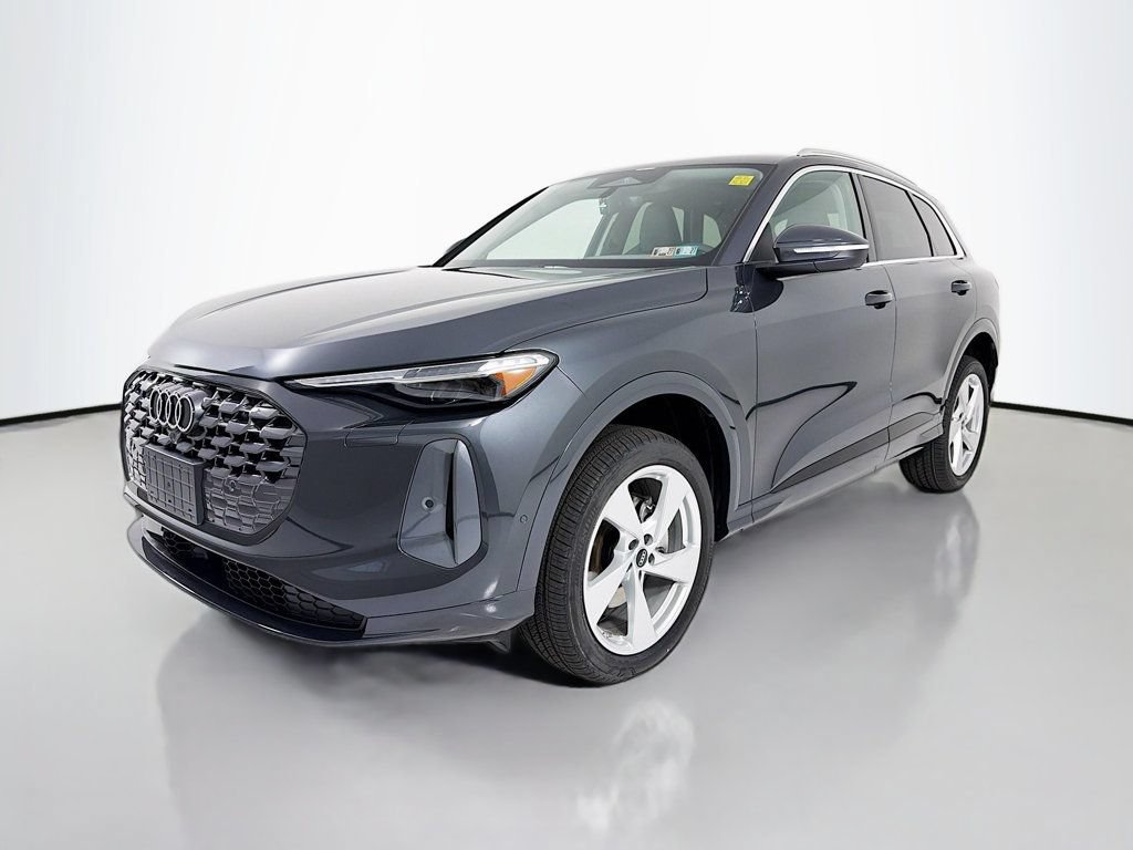 New 2026 Audi Q5 Premium Plus w/ Premium Plus AWD/4WD image 3