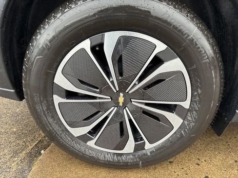 New 2026 Chevrolet Blazer EV LT image 13