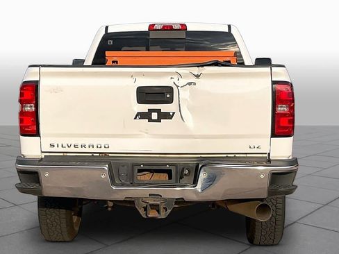 Used 2015 Chevrolet Silverado 2500 LTZ w/ Duramax Plus Package AWD/4WD image 5