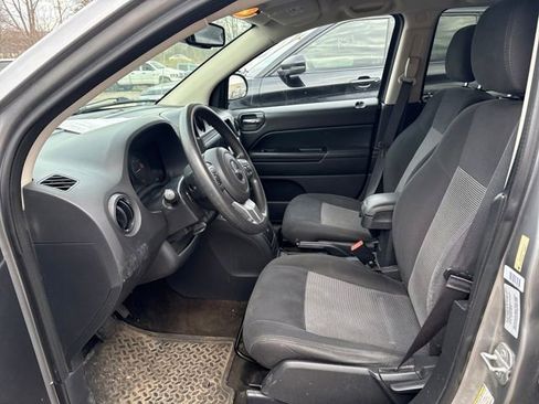 Used 2016 Jeep Compass Sport w/ Power Value Group image 7