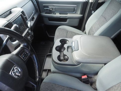 Used 2018 RAM 2500 Big Horn image 10