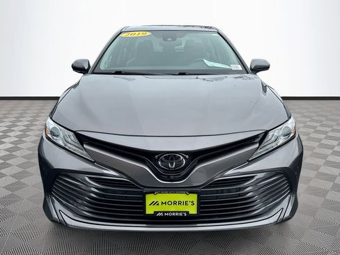 Used 2019 Toyota Camry XLE w/ Driver Assist Package image 2