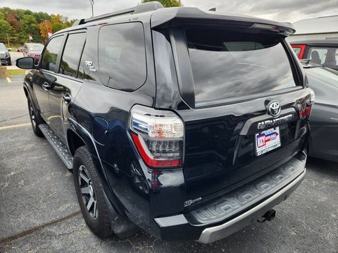 Used 2021 Toyota 4Runner TRD Off-Road Premium w/ Moonroof Package image 3