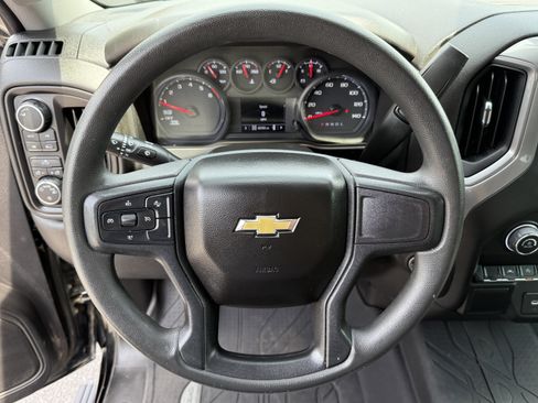 Used 2022 Chevrolet Silverado 1500 Custom AWD/4WD image 21