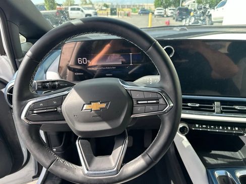 Used 2024 Chevrolet Equinox EV LT w/ LPO, Blackout Package FWD image 11