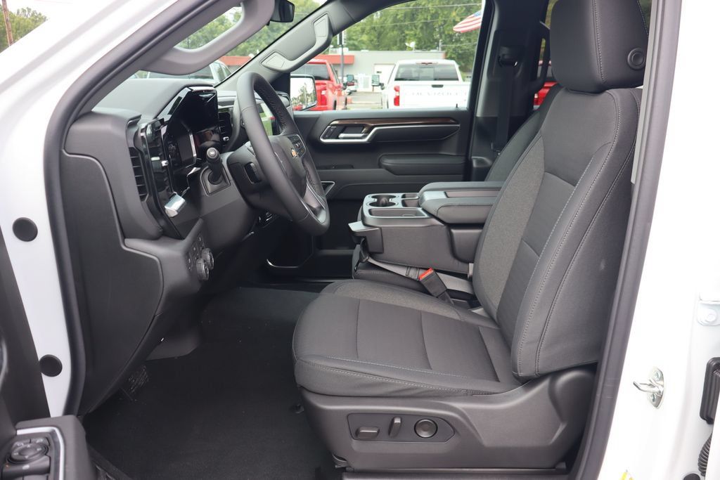 New 2026 Chevrolet Silverado 1500 LT AWD/4WD image 5