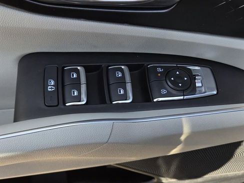 New 2026 Kia Sorento S FWD image 12
