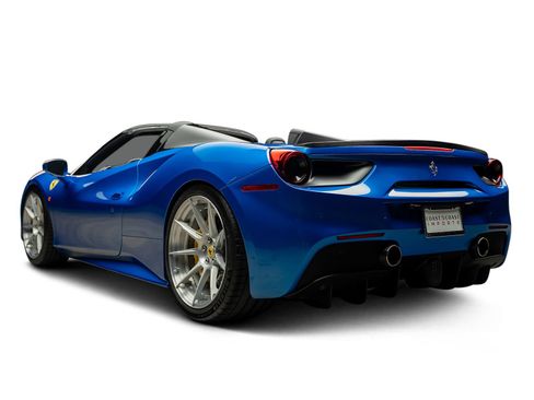 Used 2018 Ferrari 488 Spider RWD image 12
