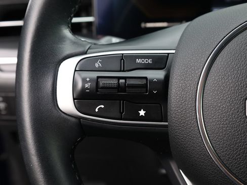 Used 2025 Kia K5 GT-Line w/ GT-Line Premium Package FWD image 36