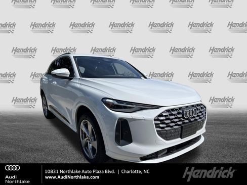 Used 2025 Audi Q5 Premium w/ Premium Plus AWD/4WD image 1