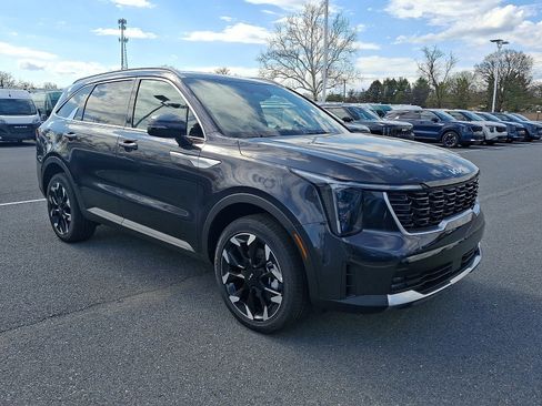 New 2026 Kia Sorento EX AWD/4WD image 2