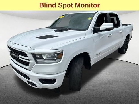 Used 2023 RAM 1500 Laramie AWD/4WD image 5