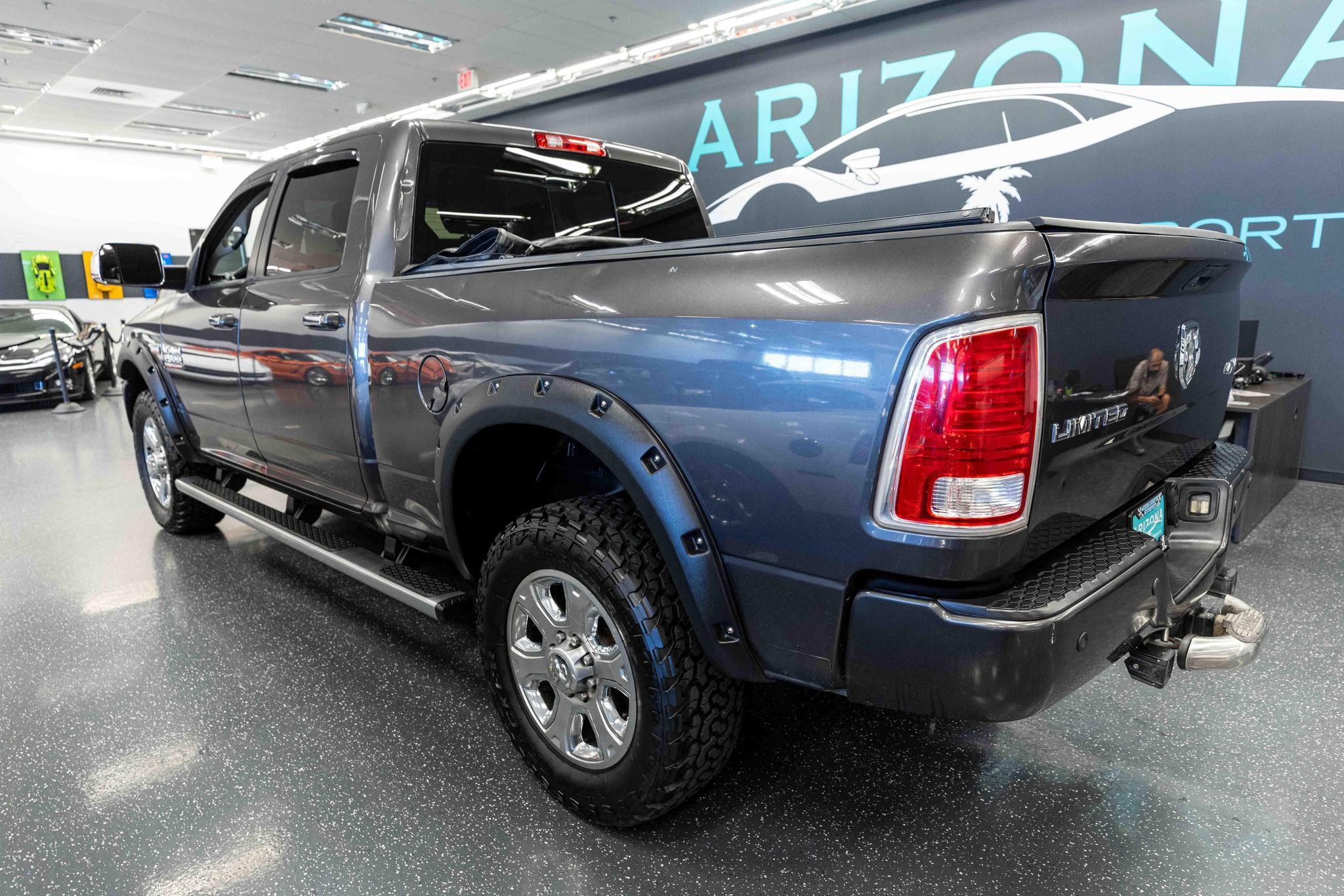 Used 2015 RAM 2500 Limited AWD/4WD image 9