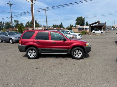 Used 2006 Ford Escape XLT image 6