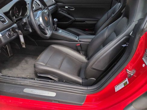 Used 2016 Porsche Cayman image 17