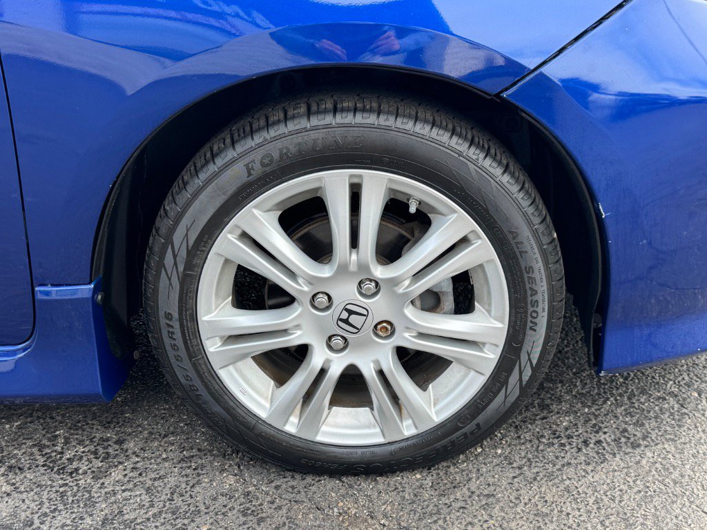 Used 2010 Honda Fit Sport image 11