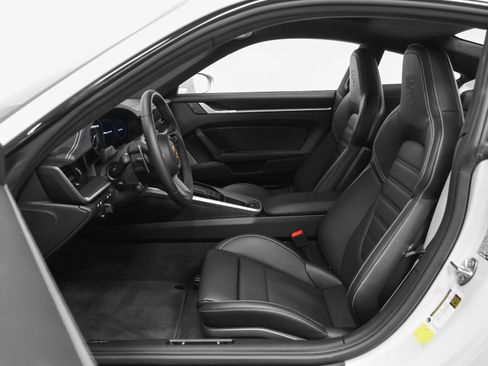 Certified 2025 Porsche 911 Turbo S AWD/4WD image 70