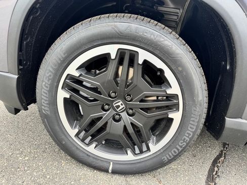New 2026 Honda Pilot Touring image 36