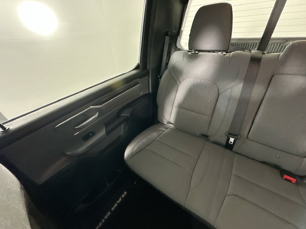 Used 2022 RAM 1500 Big Horn AWD/4WD image 12