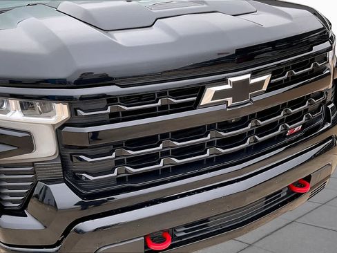 Used 2023 Chevrolet Silverado 1500 LT Trail Boss w/ LT Trail Boss Premium Package AWD/4WD image 29