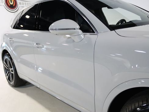 Used 2020 Porsche Cayenne Turbo AWD/4WD image 11