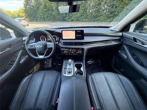Used 2025 INFINITI QX60 Luxe FWD image 13