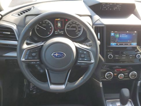 Used 2020 Subaru Forester Premium image 18
