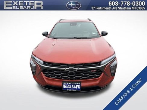 Used 2024 Chevrolet Trax RS w/ Driver Confidence Package FWD image 2